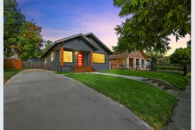 613 S Montreal Avenue, Dallas, TX 75208 - Photo 1