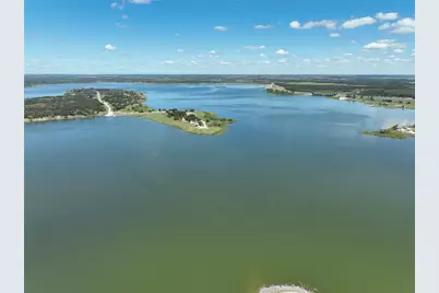 117 N Lakeway Drive, Comanche, TX 76442 - Photo 1