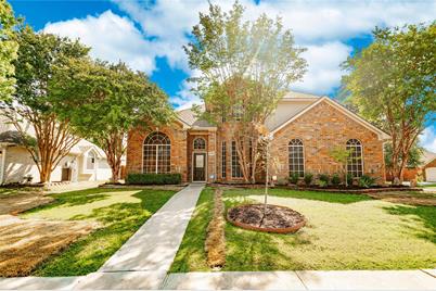 2300 Sherwood Drive, Flower Mound, TX 75028 - Photo 1