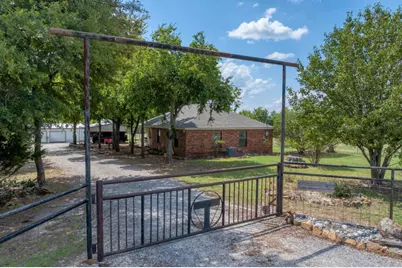 5530 County Road 429, Van Alstyne, TX 75495 - Photo 1