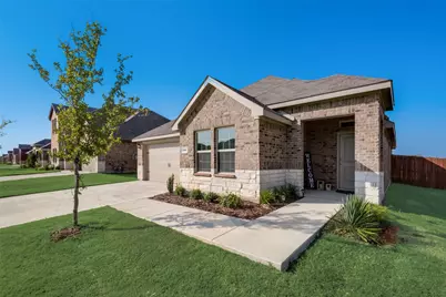 295 Thoroughbred Street, Waxahachie, TX 75165 - Photo 1
