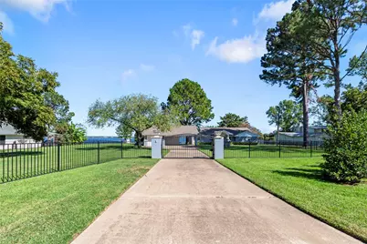 220 Matador Ranch Road, Trinidad, TX 75163 - Photo 1