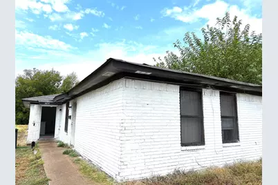 3848 Waldorf, Fort Worth, TX 76119 - Photo 1