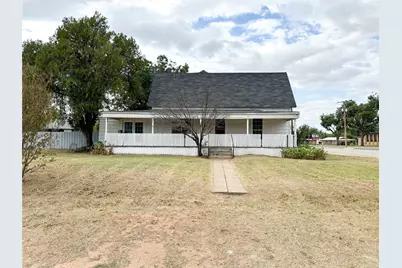 511 N Tackitt Street, Seymour, TX 76380 - Photo 1