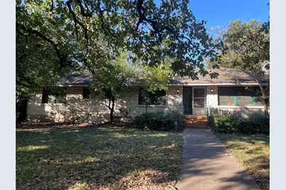 1551 Junior Drive, Dallas, TX 75208 - Photo 1