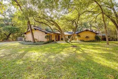 207 Shenandoah, Euless, TX 76039 - Photo 1