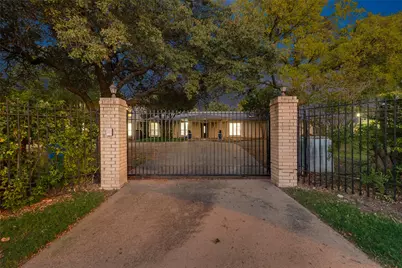 600 N Cockrell Hill Road, DeSoto, TX 75115 - Photo 1