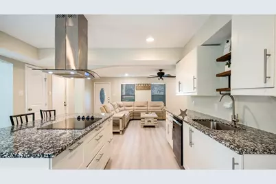 1711 Meadow Crest Lane, Duncanville, TX 75137 - Photo 1