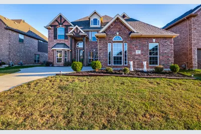 2645 Grand Colonial Street, Grand Prairie, TX 75054 - Photo 1