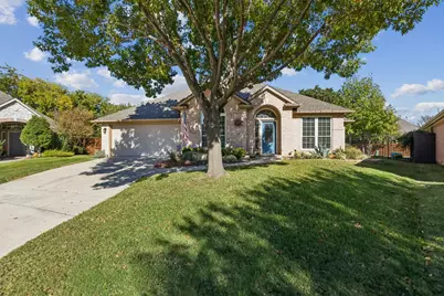 112 Lakeside Drive, Trophy Club, TX 76262 - Photo 1