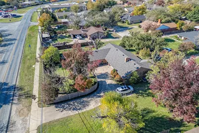 222 Hillcrest Street, Sanger, TX 76266 - Photo 1