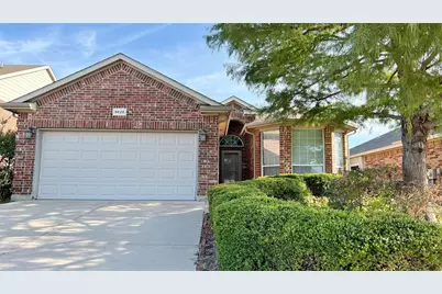 9620 Minton Drive, Fort Worth, TX 76108 - Photo 1