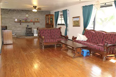 312 Magnolia Street, Hico, TX 76457 - Photo 3