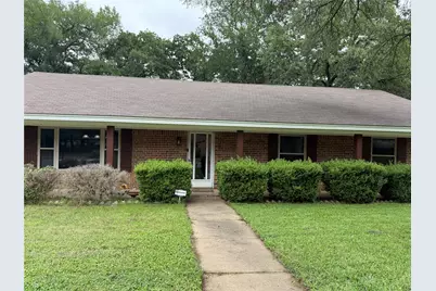 504 Cedar Street, Mineral Wells, TX 76067 - Photo 1