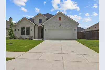 220 Magnolia Drive, Azle, TX 76020 - Photo 1