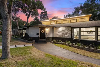 2900 W Jefferson Boulevard, Dallas, TX 75211 - Photo 1