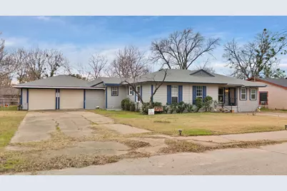 1501 N Clay Street, Ennis, TX 75119 - Photo 1