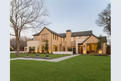 8566 Forest Hills Boulevard, Dallas, TX 75218 - Photo 1