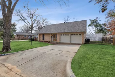 1802 Cheryl Lane, Arlington, TX 76013 - Photo 1