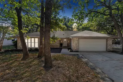 2012 Edgebrook Court, Arlington, TX 76015 - Photo 1