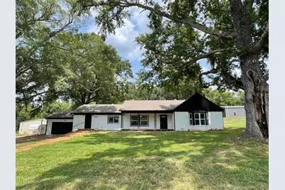 1302 North Street, Daingerfield, TX 75638 - Photo 1