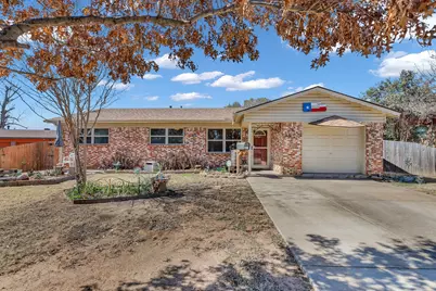 861 Russell Lane, Bedford, TX 76022 - Photo 1