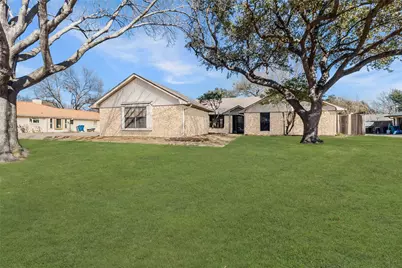 520 Oakcrest Drive, Coppell, TX 75019 - Photo 1