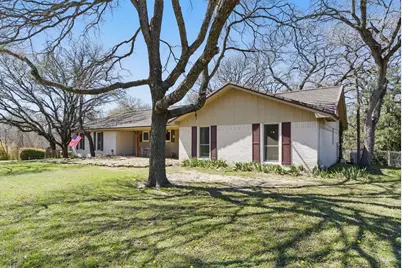 1010 Newell Drive, Hudson Oaks, TX 76087 - Photo 1
