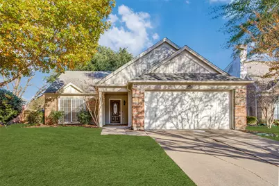 312 Newberry Street, Grand Prairie, TX 75052 - Photo 1