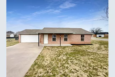 217 Dean Court, Granbury, TX 76049 - Photo 1