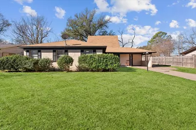 2012 Fairfax Drive, Corsicana, TX 75110 - Photo 1