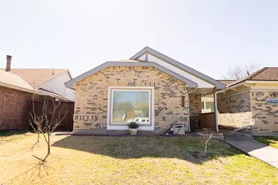 3054 Navarro Lane, Grand Prairie, TX 75052 - Photo 1