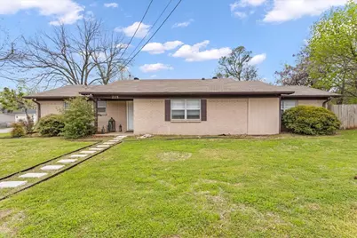215 S Union Street S, Whitesboro, TX 76273 - Photo 1