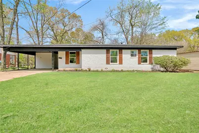 2121 Cedar Street, Paris, TX 75460 - Photo 1