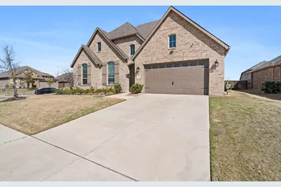 201 Sahara Drive, Waxahachie, TX 75165 - Photo 1