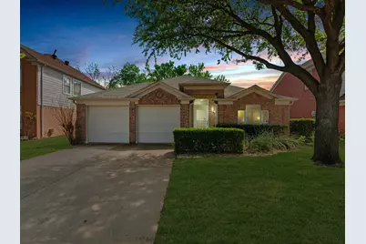314 Branch Bend, Euless, TX 76039 - Photo 1