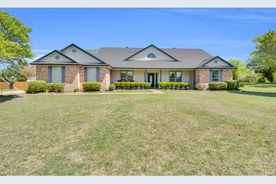 408 Thorntree Drive, Ovilla, TX 75154 - Photo 1