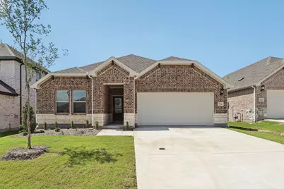715 Easthill Drive, Princeton, TX 75071 - Photo 1