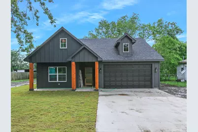 305 N Elm Street, Leonard, TX 75452 - Photo 1