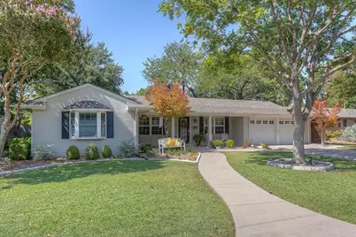 4209 Selkirk Drive W, Fort Worth, TX 76109 - Photo 1