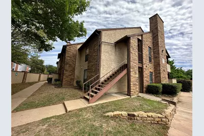 2109 Horizon Trail #4011, Arlington, TX 76011 - Photo 1