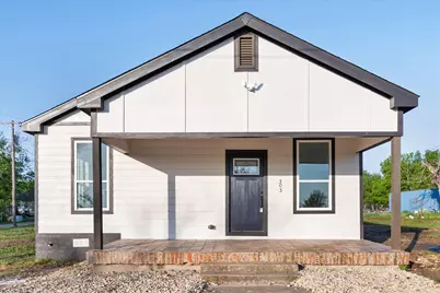 503 N Hopkins Avenue, Emhouse, TX 75110 - Photo 1