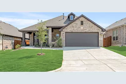 640 Pawprint Hollow, Godley, TX 76044 - Photo 1