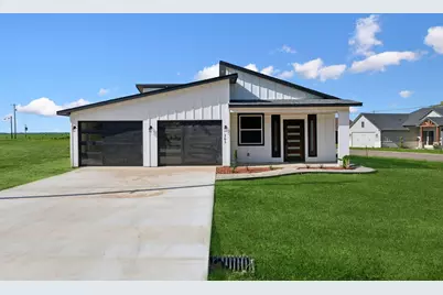 363 Cross Tie Ranch Road, Trinidad, TX 75163 - Photo 1