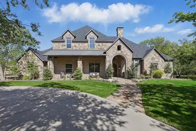 214 S Carruth Lane, Double Oak, TX 75077 - Photo 1