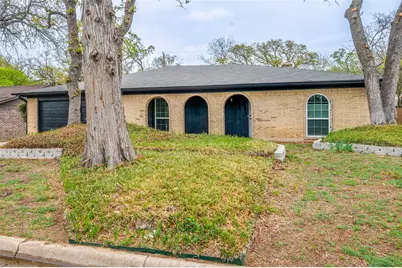 2715 Bent Tree Lane, Arlington, TX 76016 - Photo 1