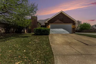 4272 Maryanne Place, Haltom City, TX 76137 - Photo 1