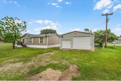 1900 Pelican Drive N, Pelican Bay, TX 76020 - Photo 1