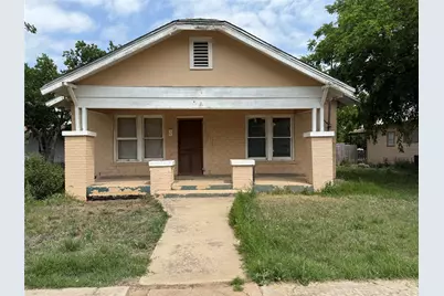 612 Plum Street, Coleman, TX 76834 - Photo 1