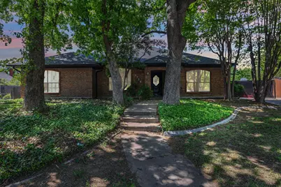 3714 Danbury Drive, Arlington, TX 76016 - Photo 1